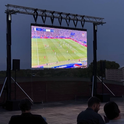ecran geant led stade maroc Écran géant LED extérieur installé dans un stade au Maroc